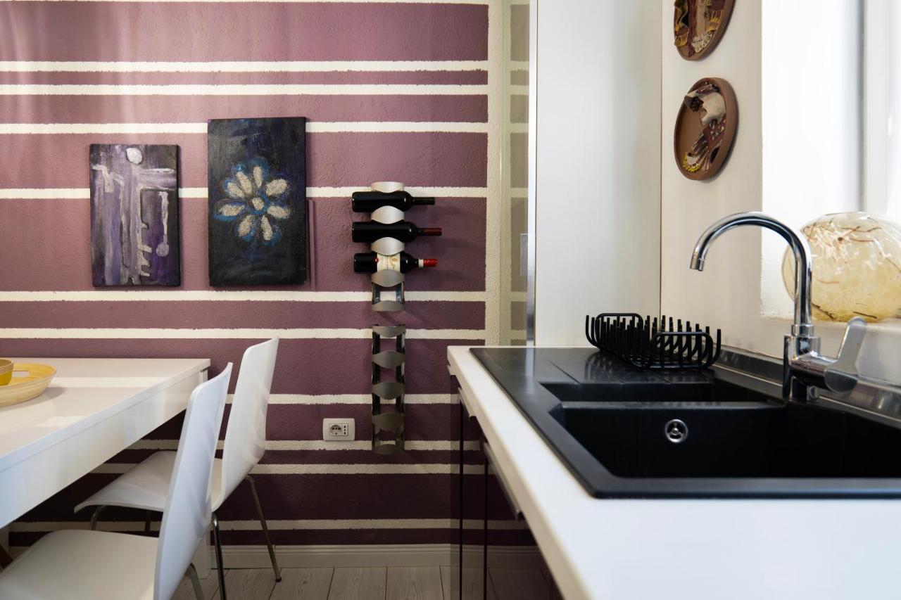 Enxhi'S Apartment Τίρανα Εξωτερικό φωτογραφία